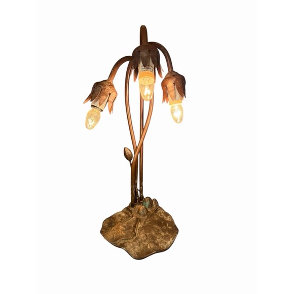 Vintage Tiffany Style Lily Pad Table Lamp, 3 Arm. No Shades.  Tested - Works - Picture 10 of 10